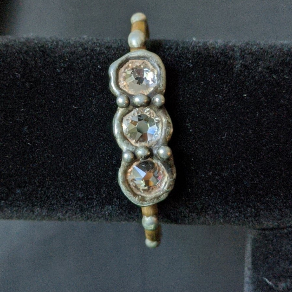 HANDCRAFTED ARTISAN METAL BRACELET